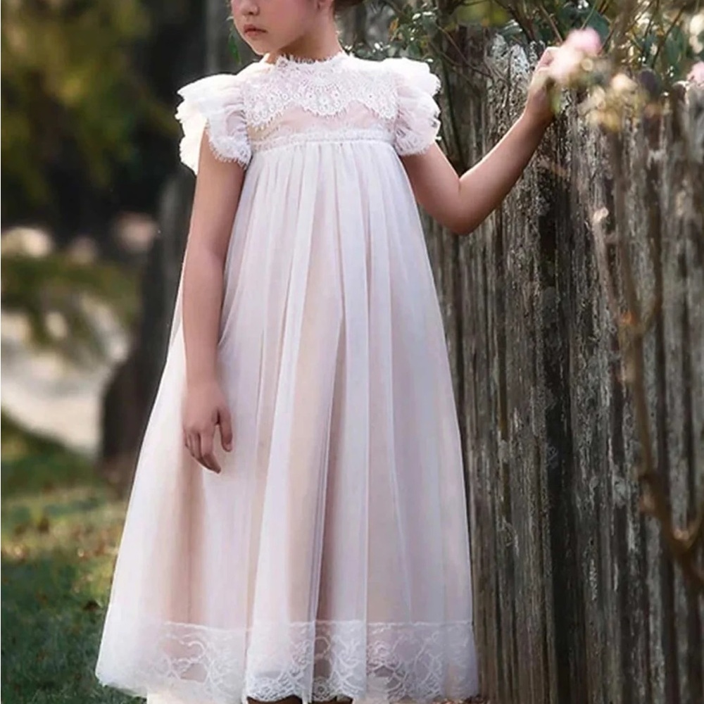 Trish scully Elegant White Lace Dress for Girls